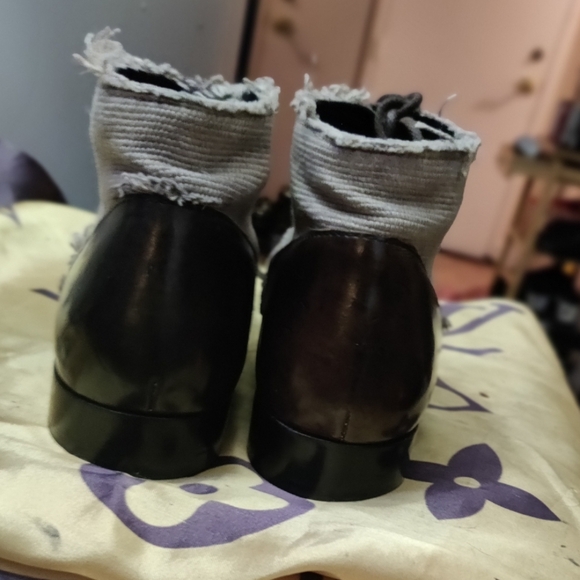 Dolce & Gabbana boots - Picture 4 of 10